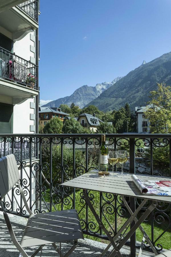 Apartment Ensa - Alpes Travel - Central Chamonix - Sleeps 4 Zewnętrze zdjęcie